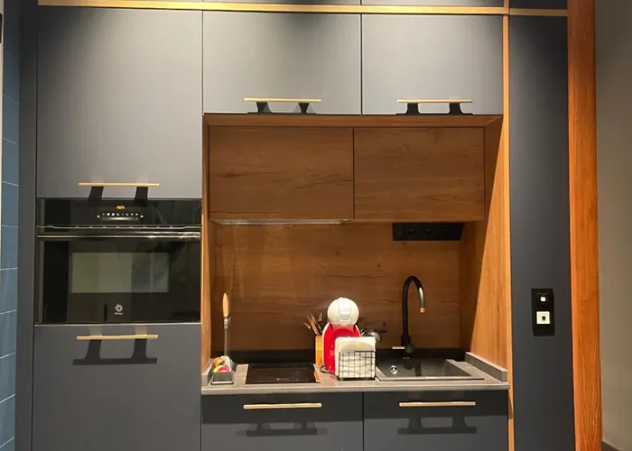 Maguilla Iv- Parking Incluido Huespedes * Badajoz